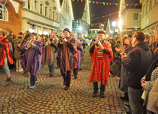Jubil�umsumzug Schlehengeister 2016